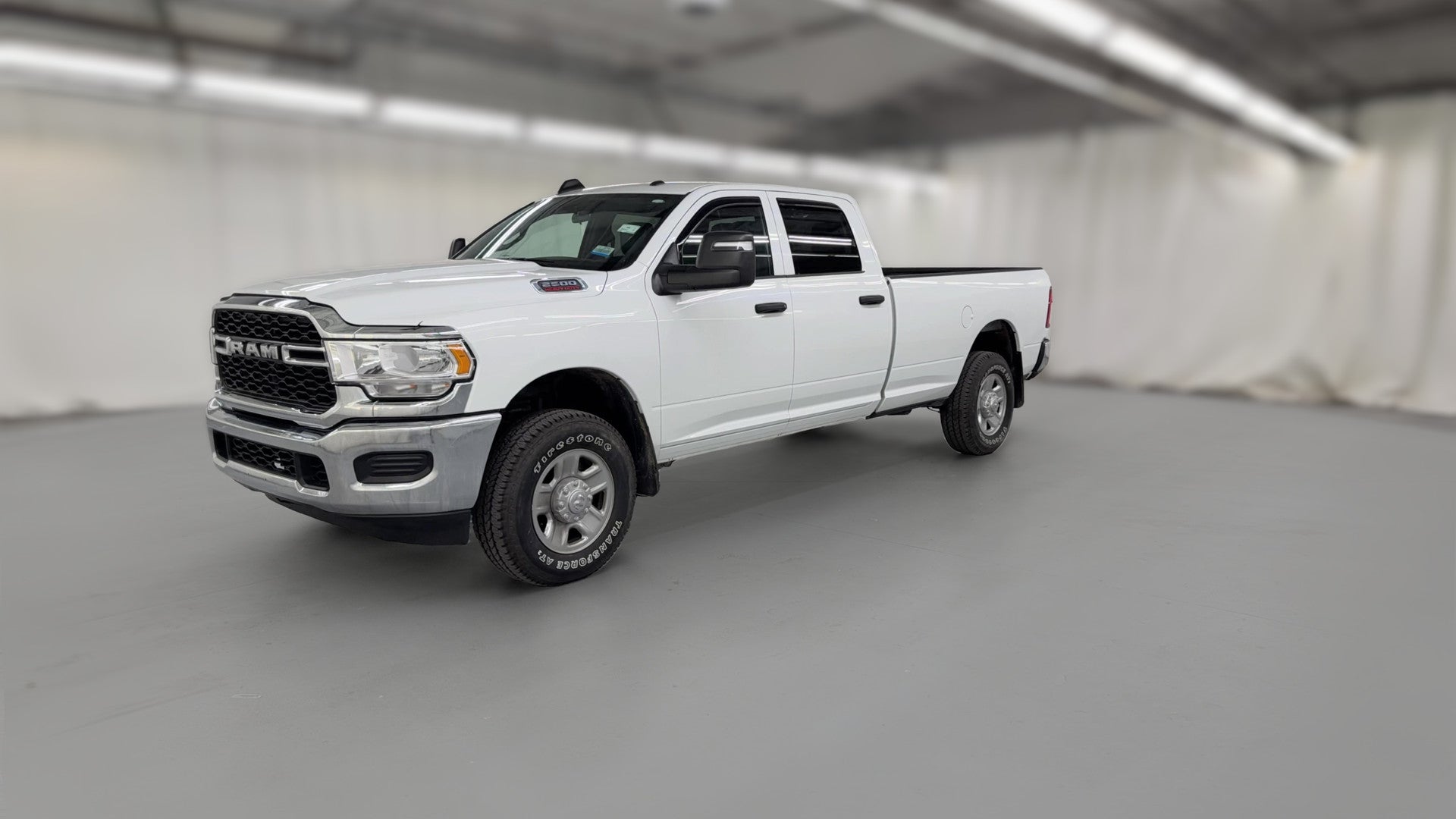 2024 Ram 2500 Crew Cab vehicle photo