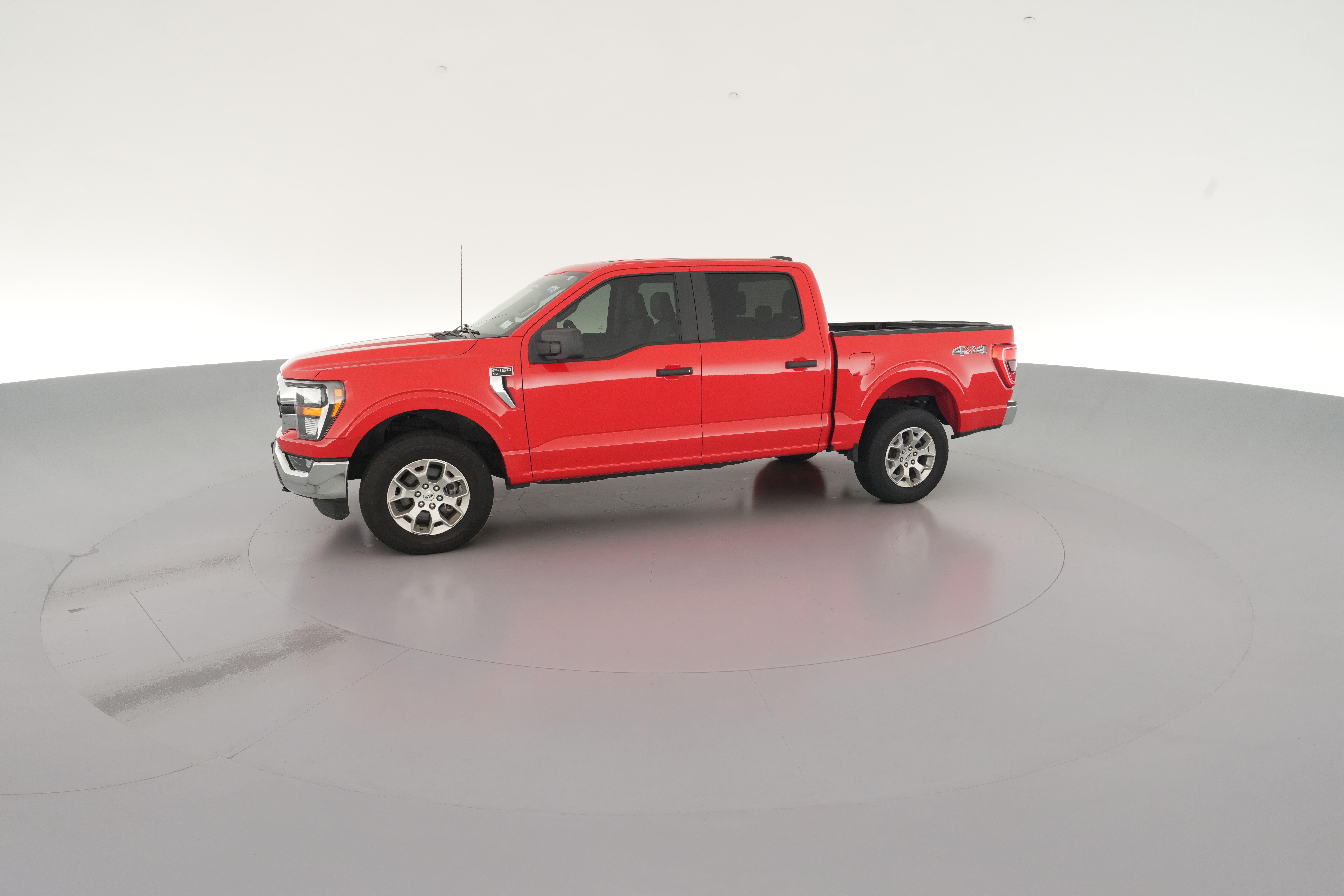 2023 Ford F-150 XLT - Photo 25