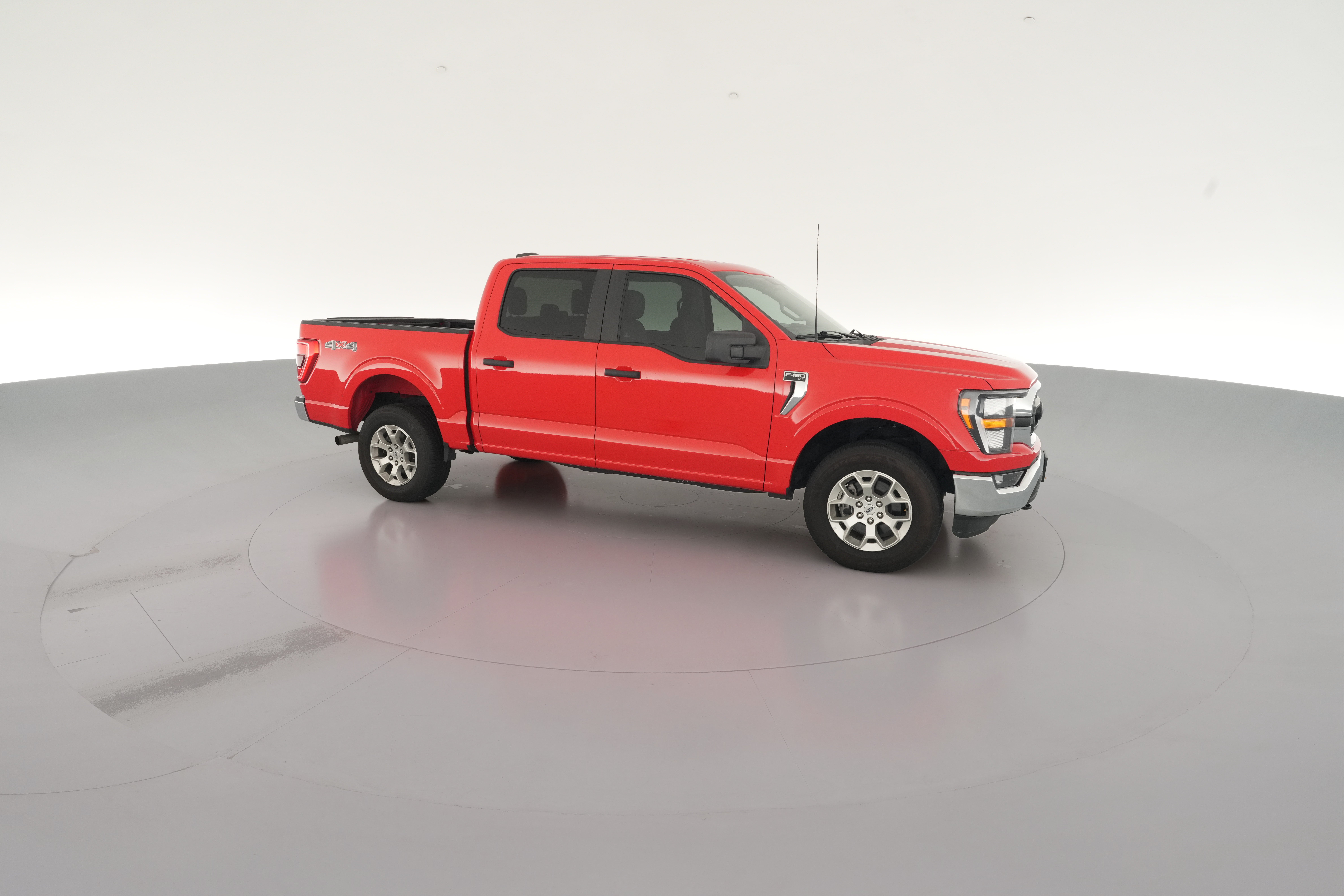 2023 Ford F-150 XLT - Photo 35