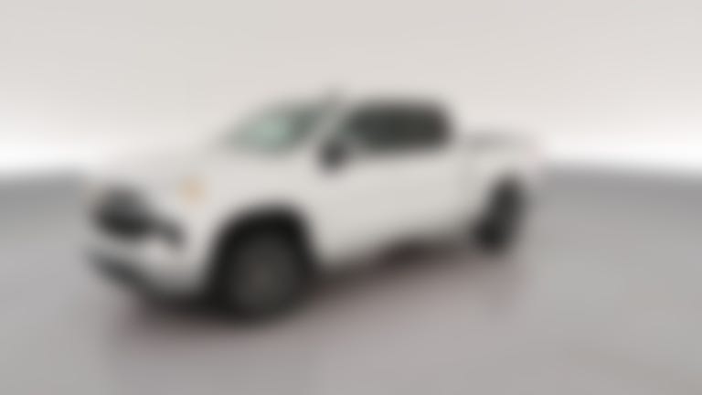 2024 Chevrolet Silverado 1500 Crew Cab vehicle photo