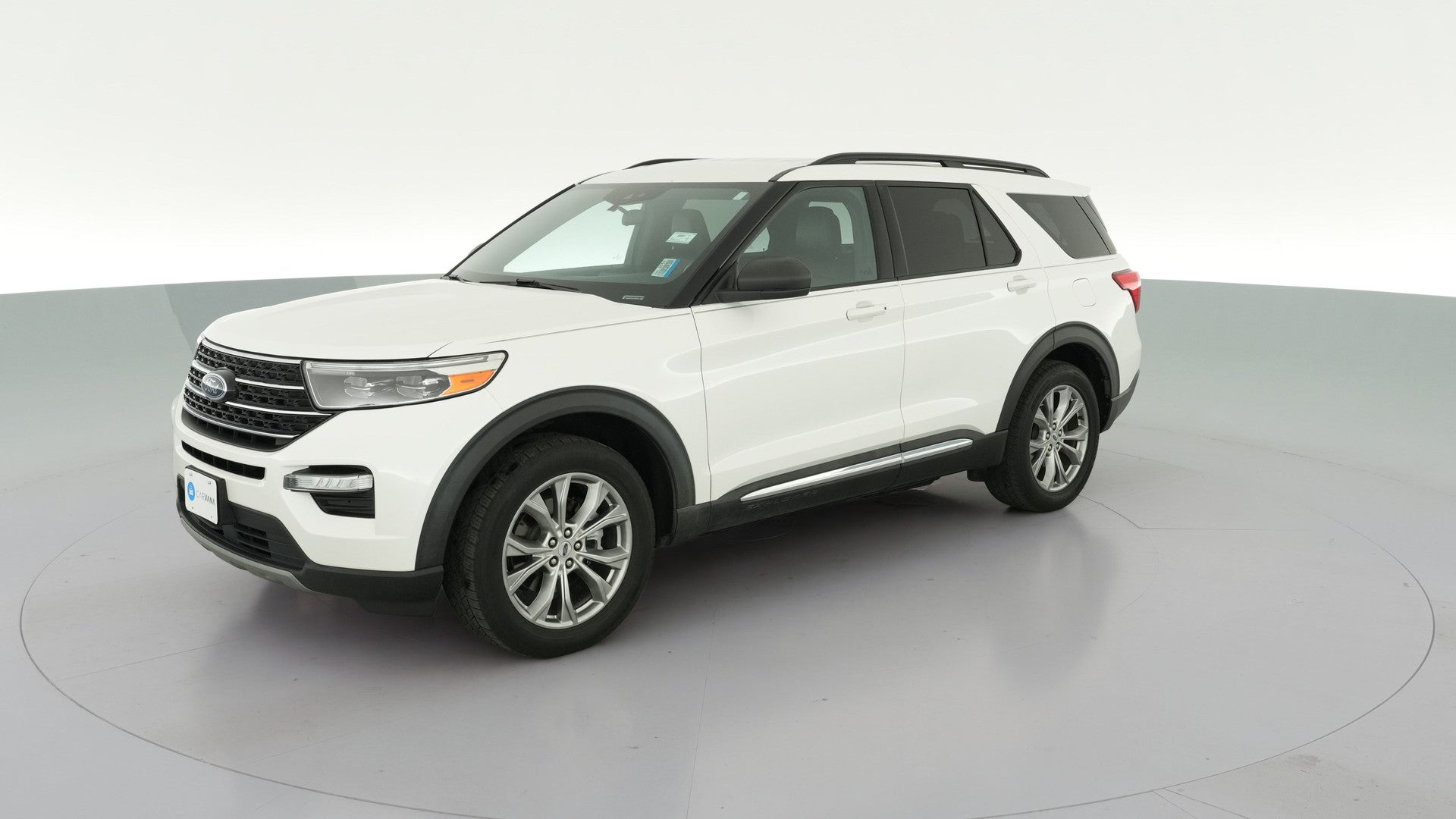 2020 Ford Explorer vehicle photo