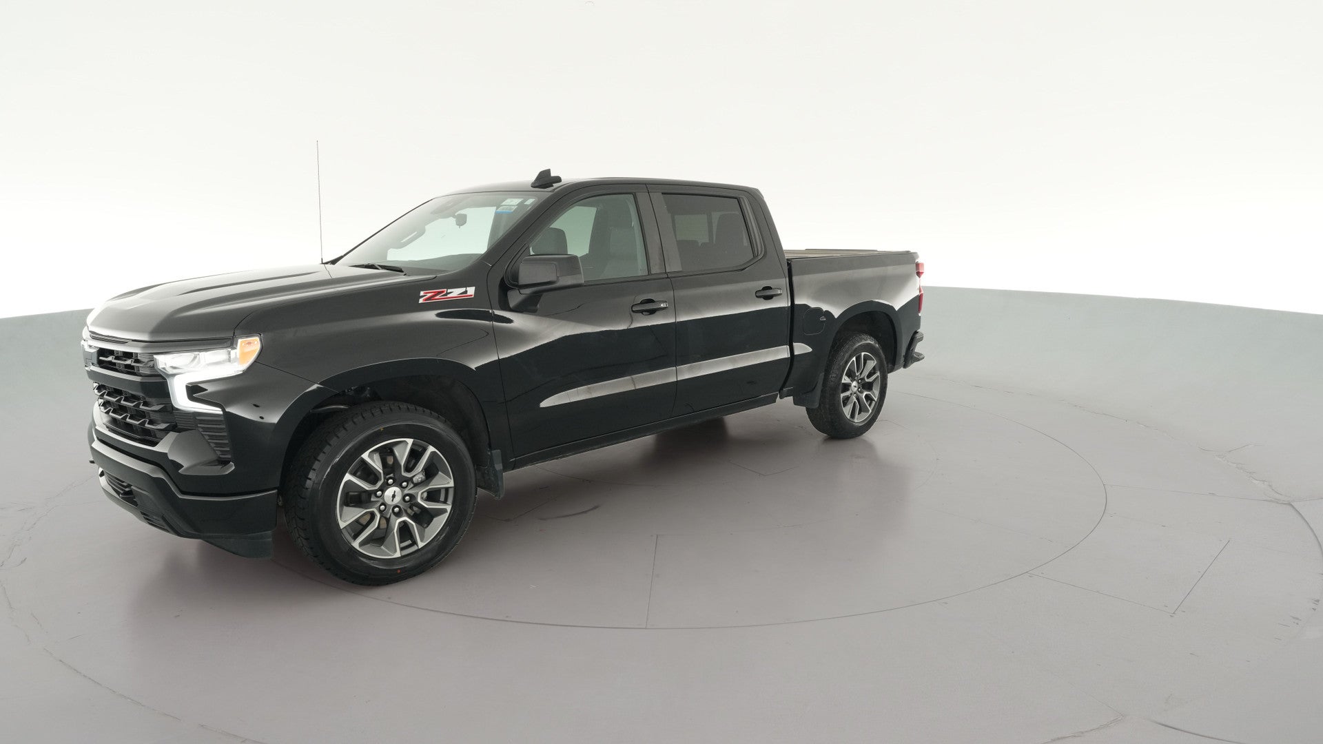 2023 Chevrolet Silverado 1500 Crew Cab vehicle photo