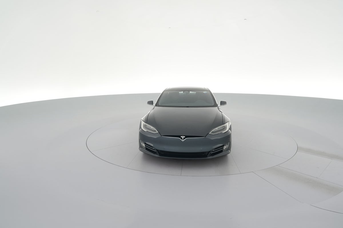 2018 Tesla Model S 75D in Midnight Silver Metallic — 360° view 1