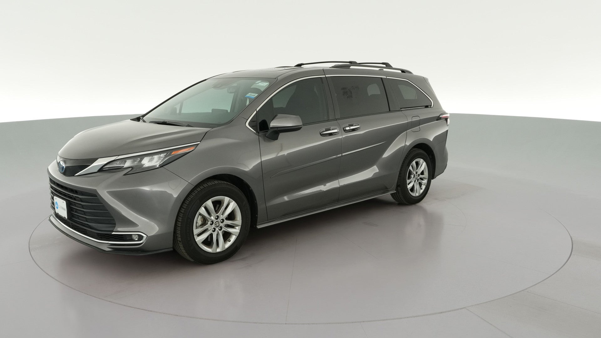 2024 Toyota Sienna vehicle photo