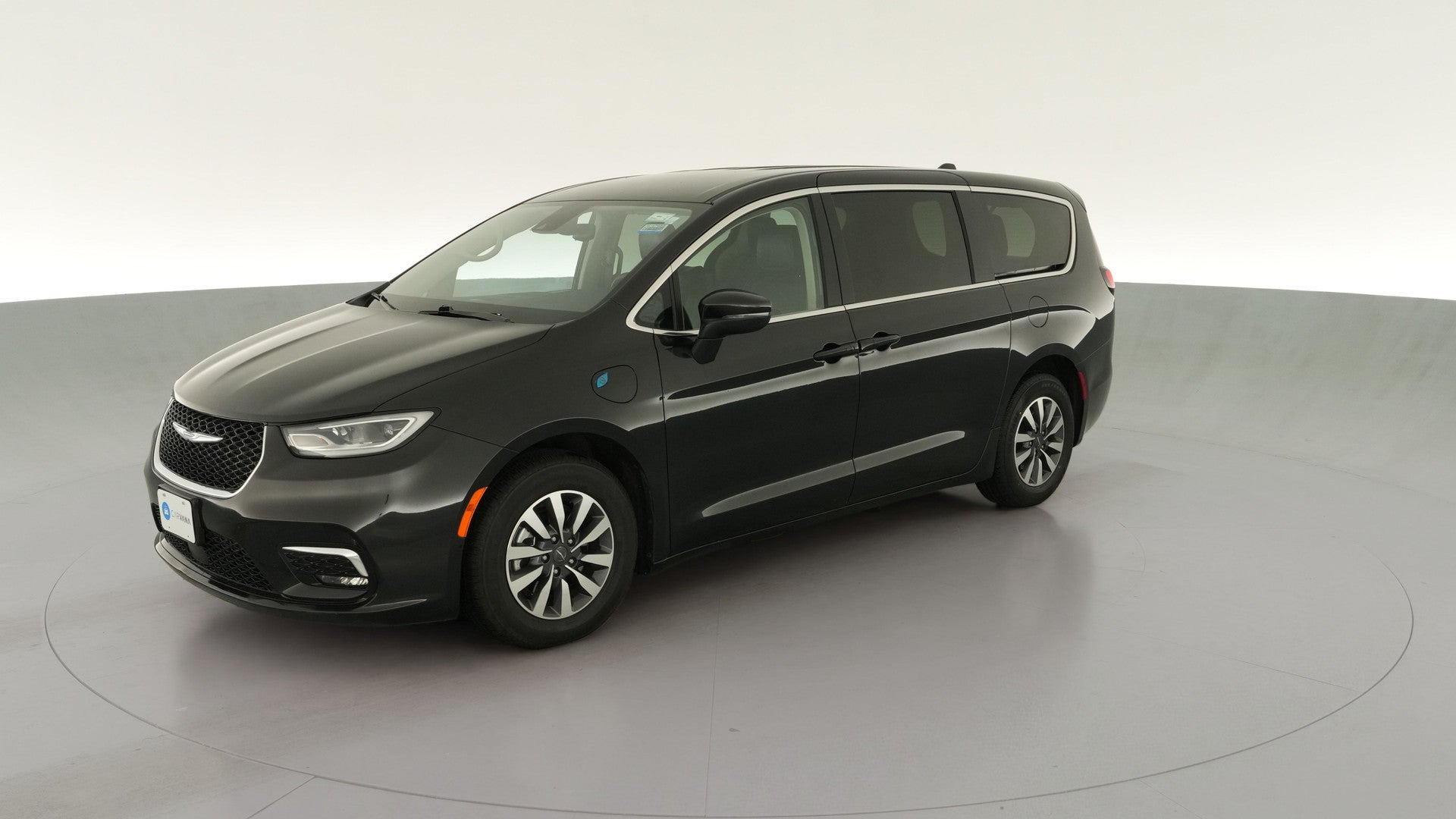 2023 Chrysler Pacifica Hybrid vehicle photo