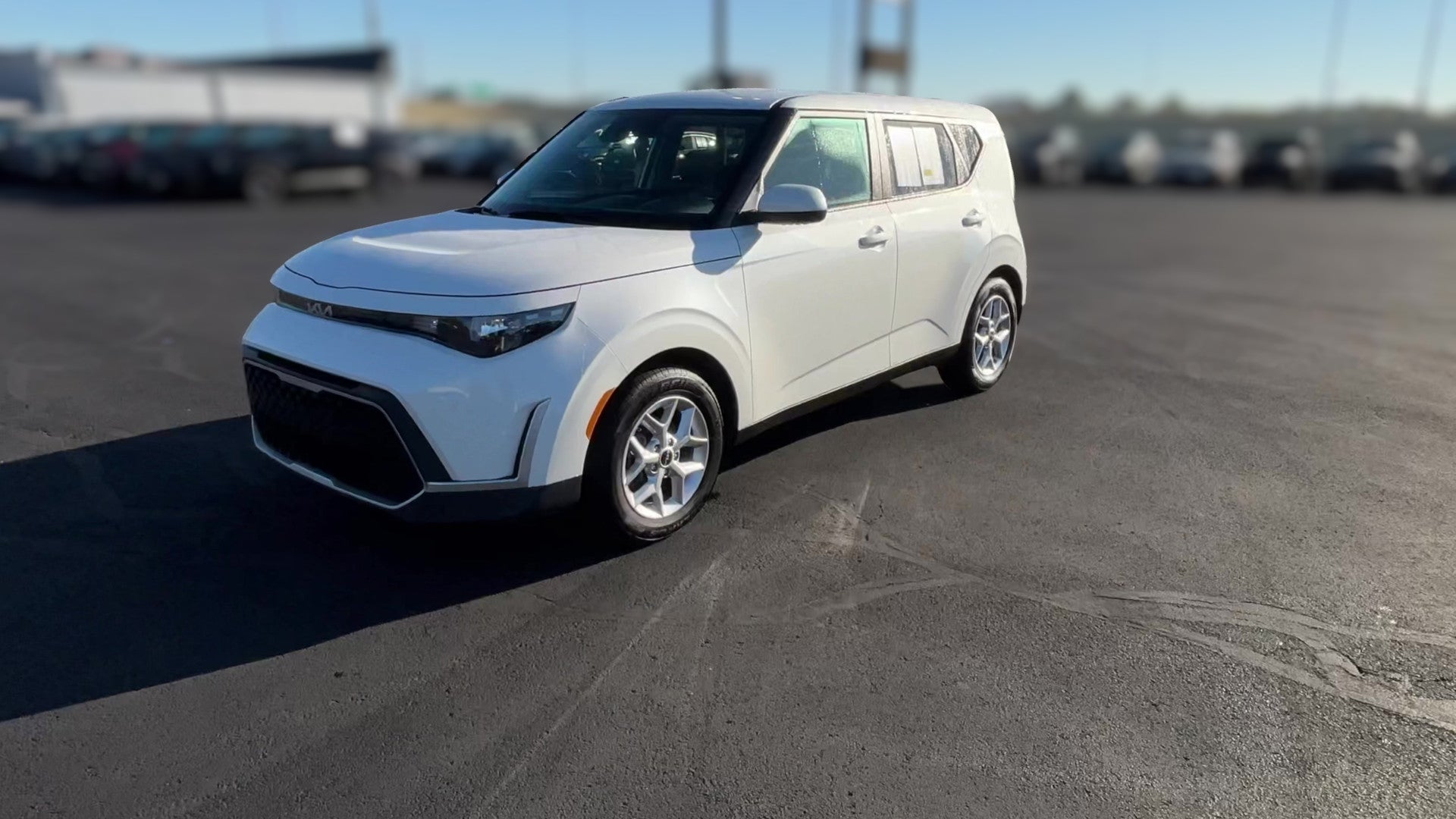 2025 Kia Soul vehicle photo