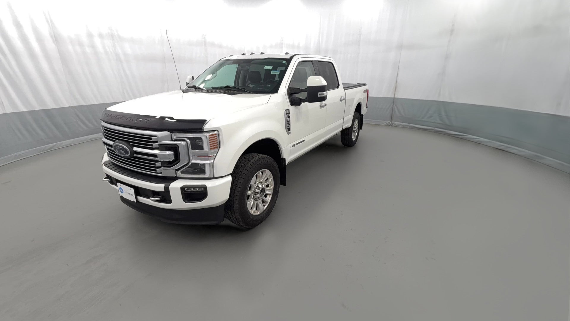 2020 Ford F350 Super Duty Crew Cab vehicle photo