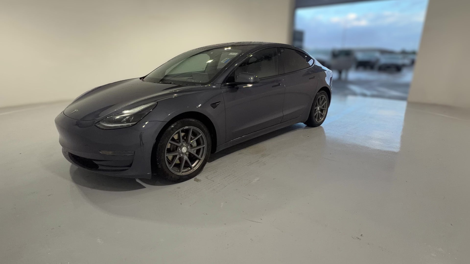 2023 Tesla Model 3 vehicle photo