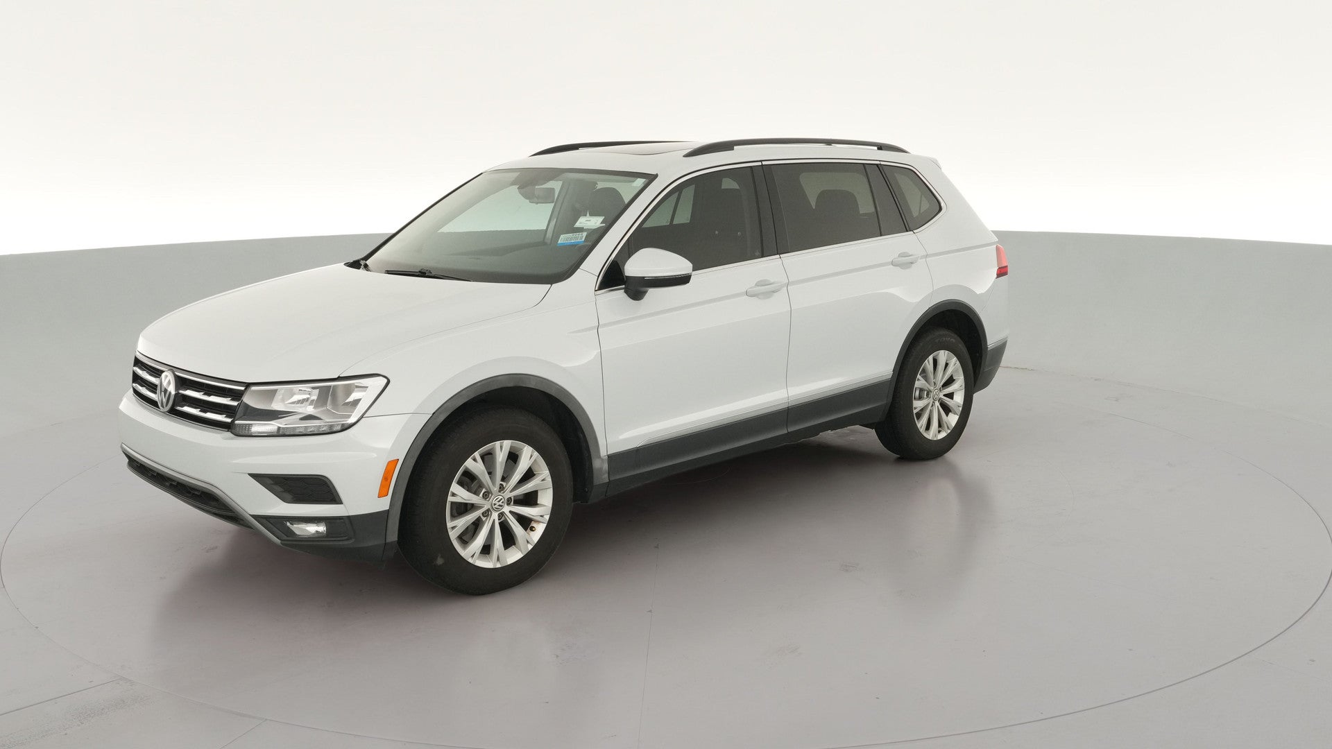 2018 Volkswagen Tiguan vehicle photo