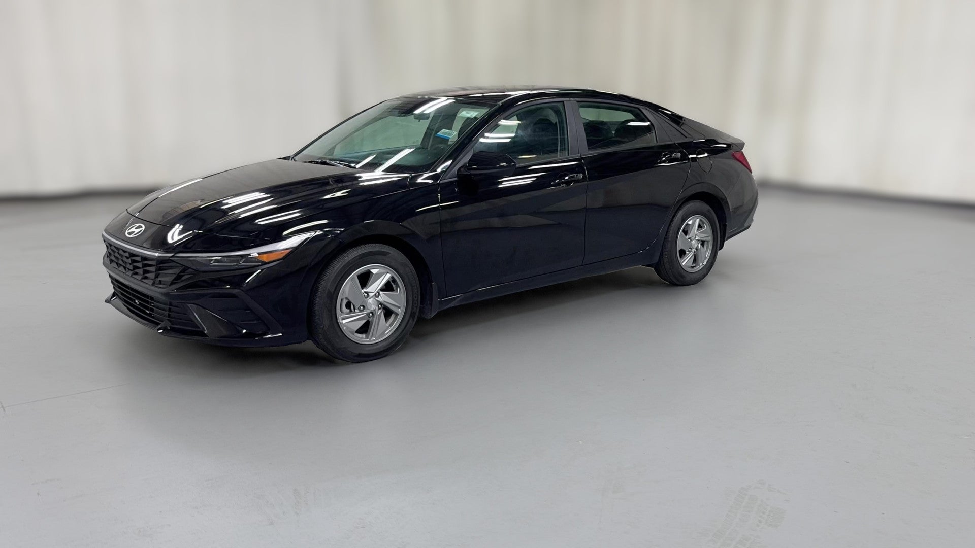 2026 Hyundai Elantra vehicle photo