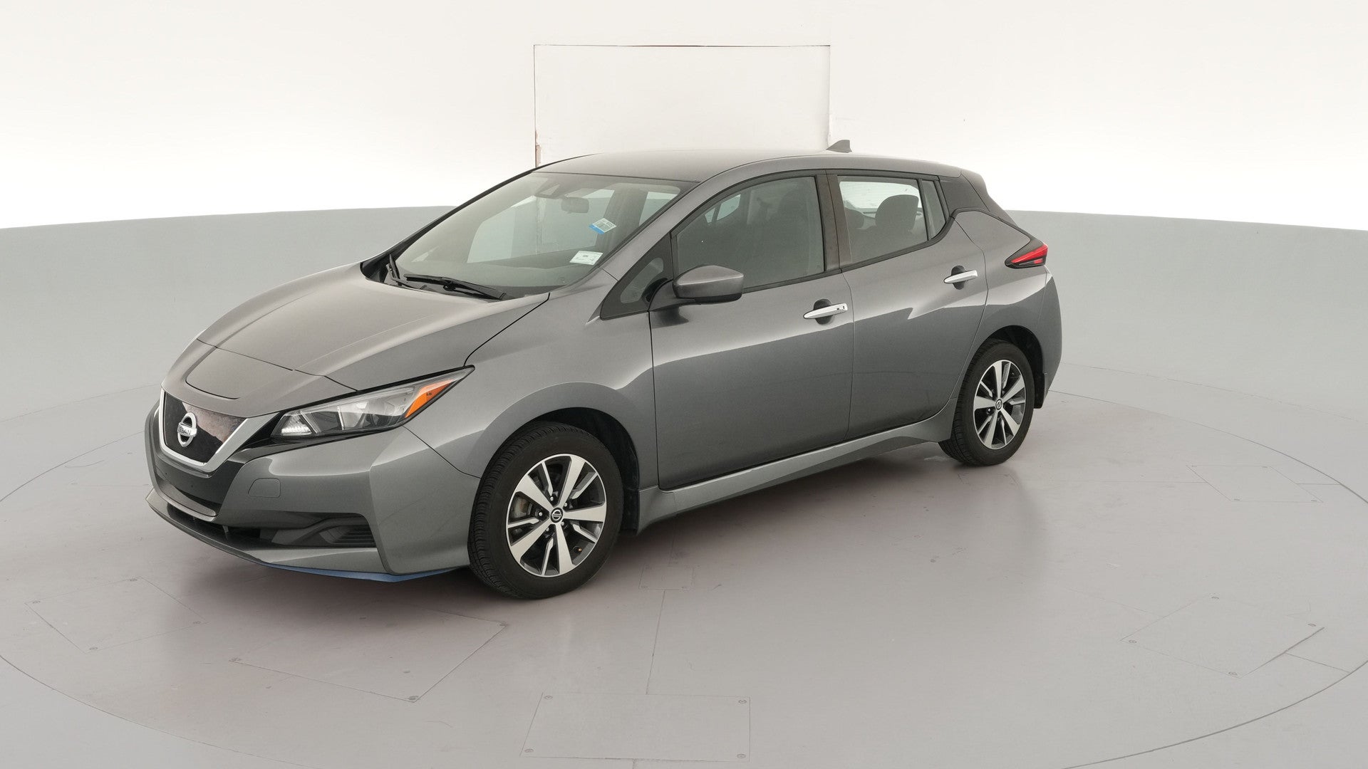 2022 Nissan LEAF vehicle photo