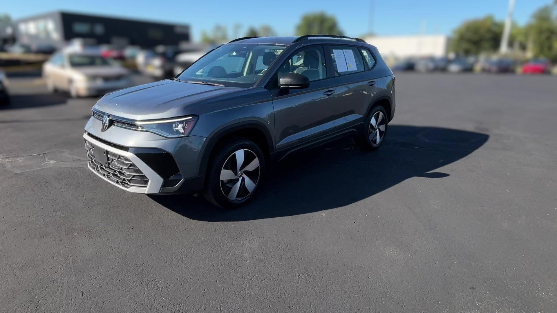 2026 Volkswagen Taos vehicle photo