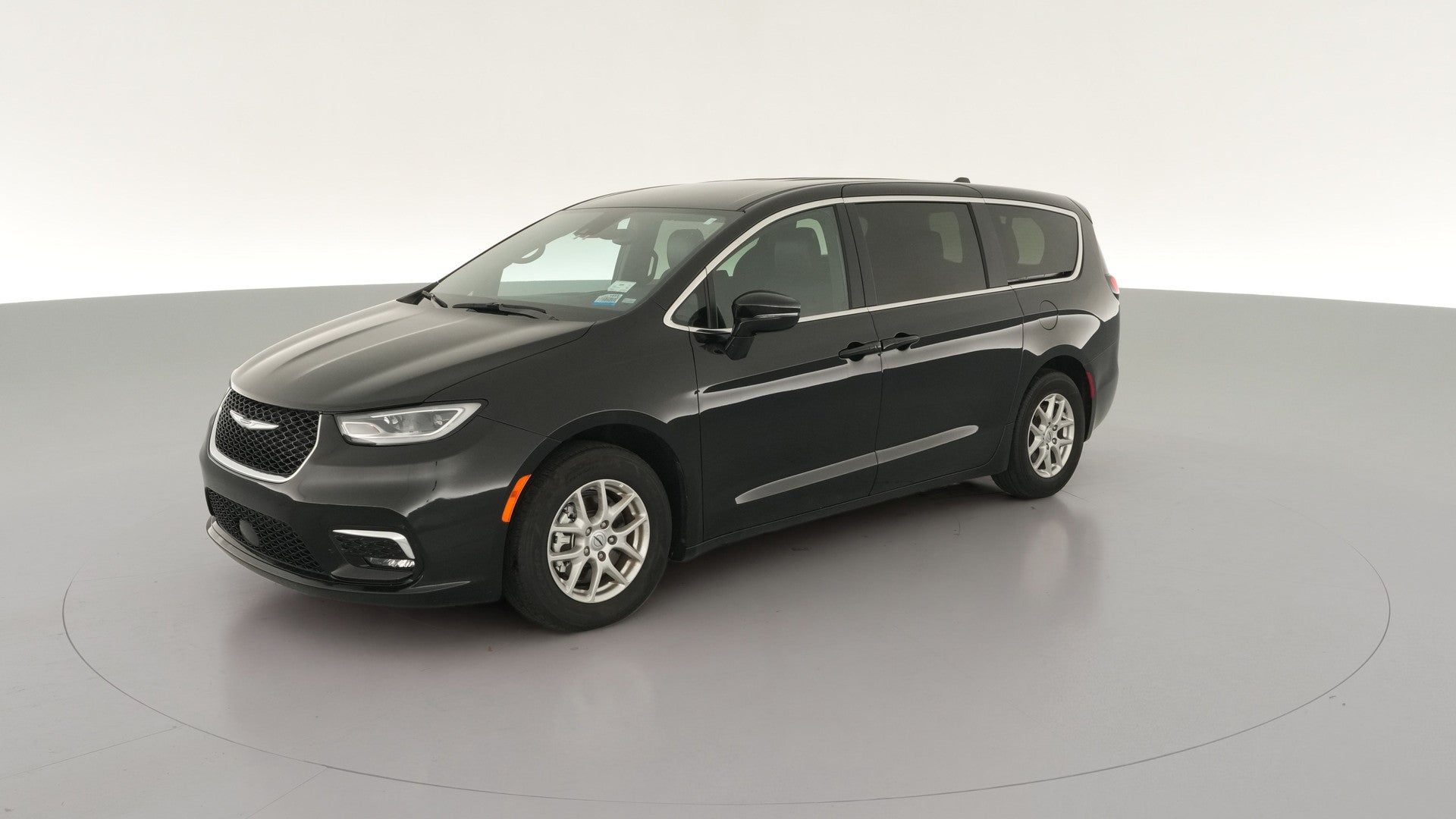 2025 Chrysler Pacifica vehicle photo