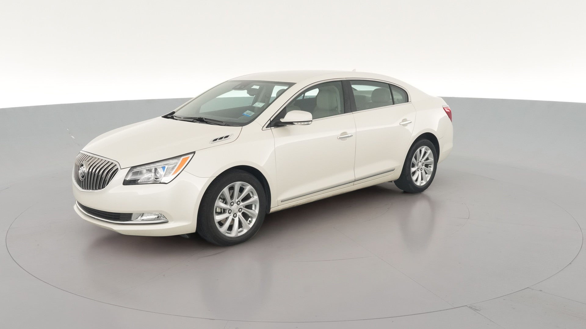 2014 Buick LaCrosse vehicle photo