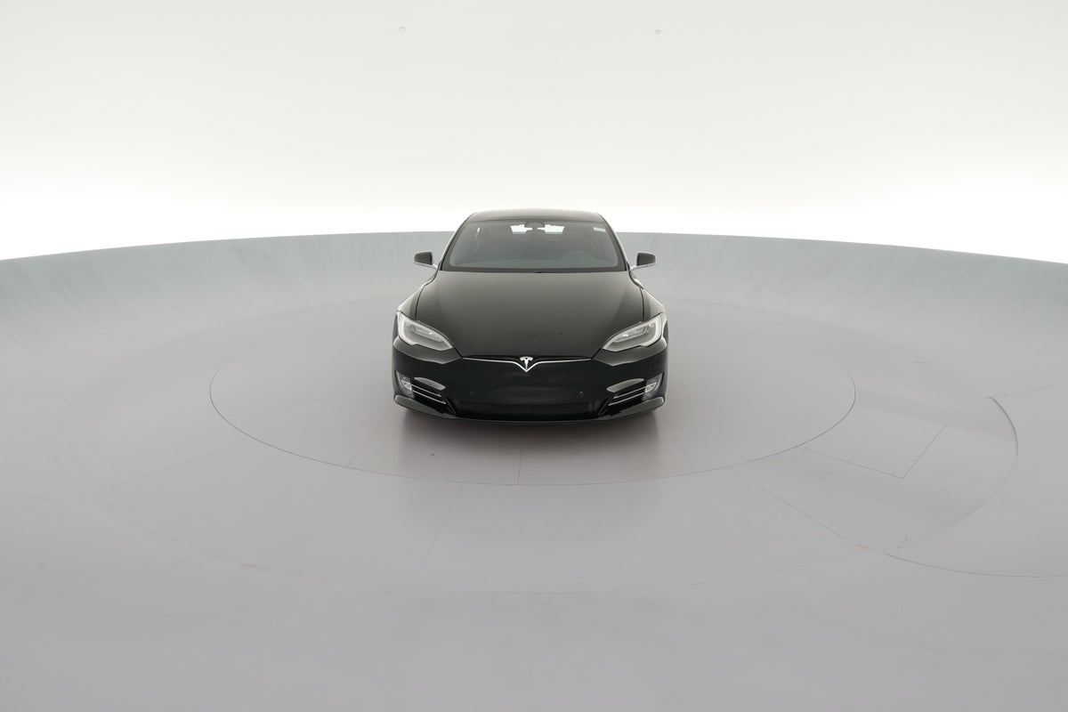 2020 Tesla Model S Long Range Plus in Solid Black — 360° view 1