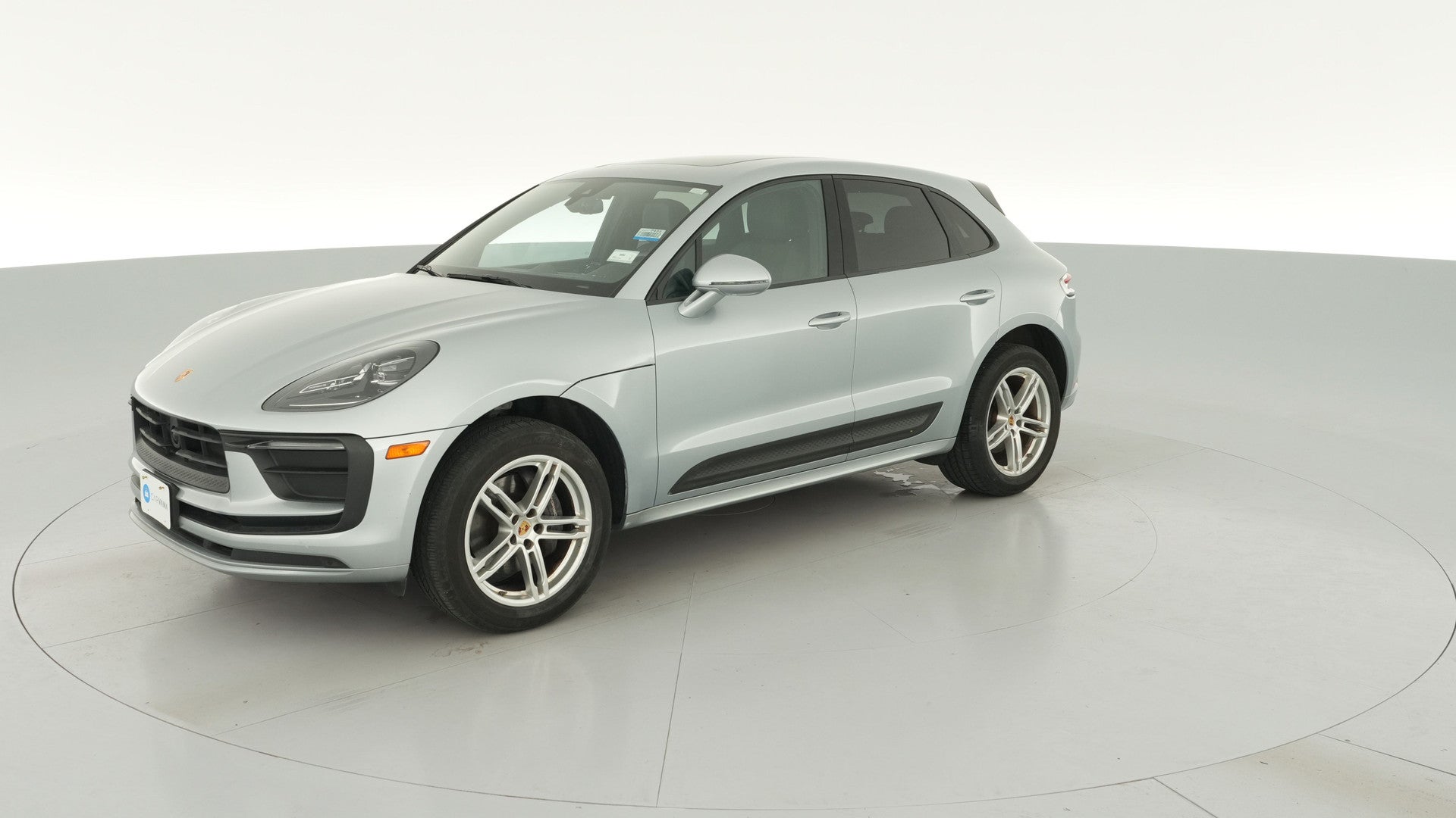 2023 Porsche Macan vehicle photo