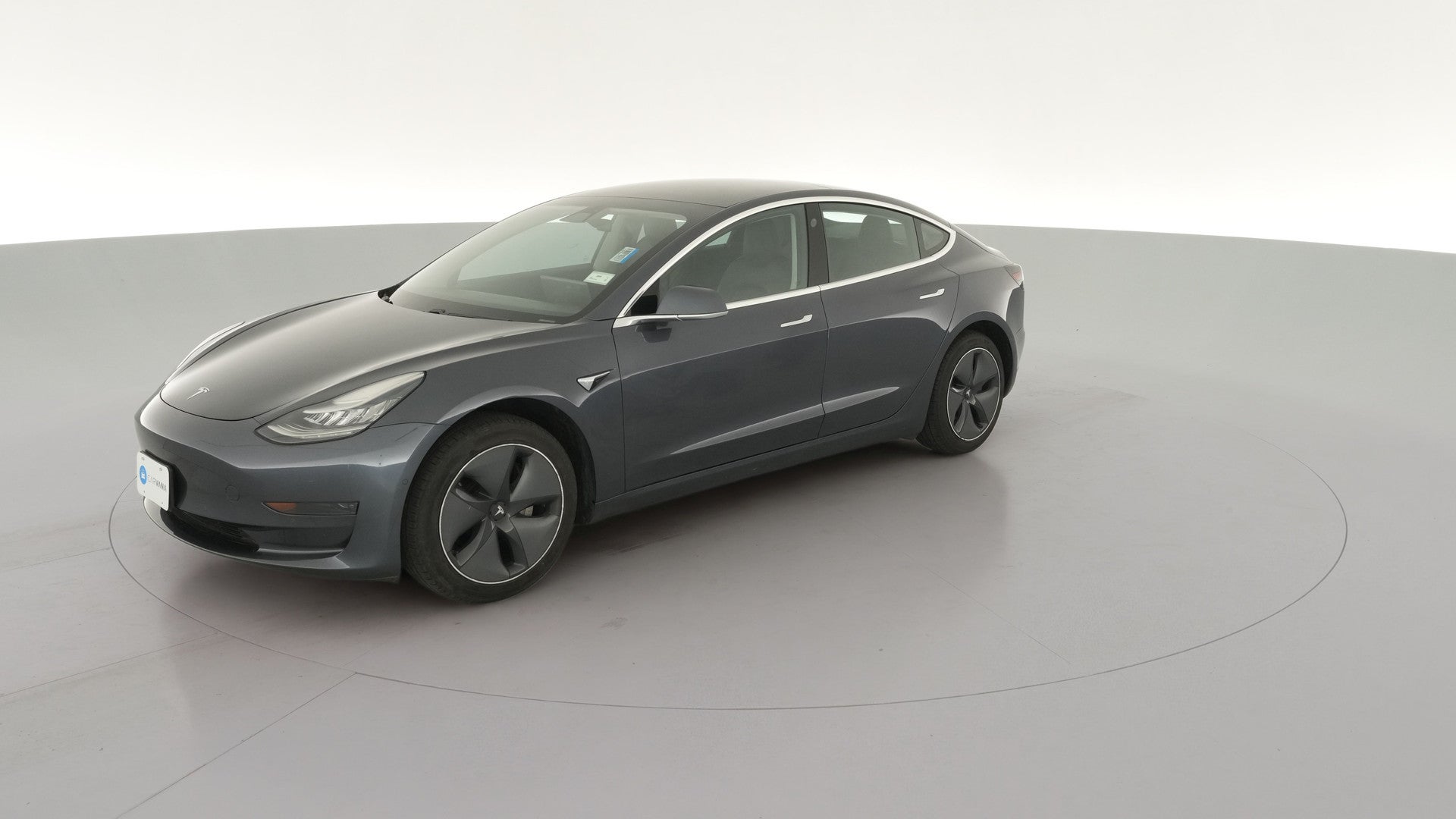 2019 Tesla Model 3 vehicle photo
