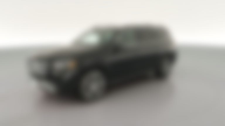 2025 Mercedes-Benz GLS vehicle photo