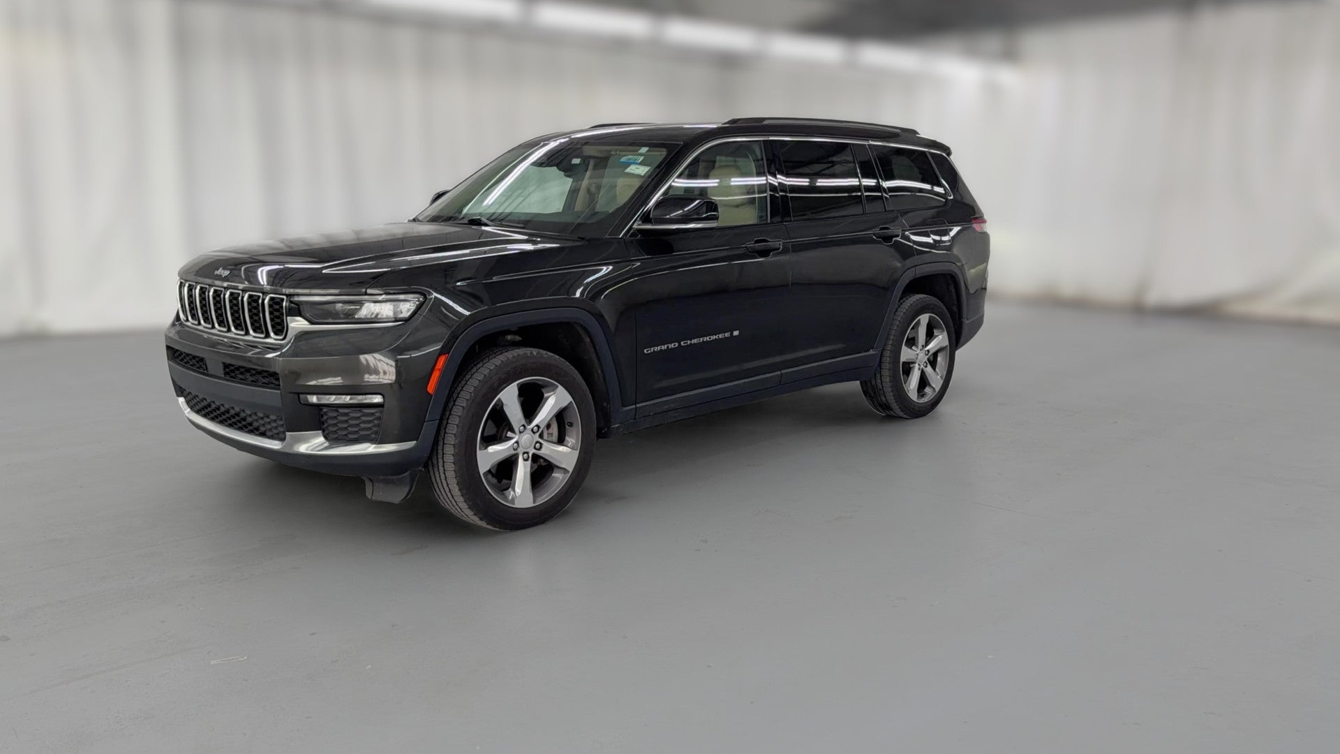 2021 Jeep Grand Cherokee L vehicle photo
