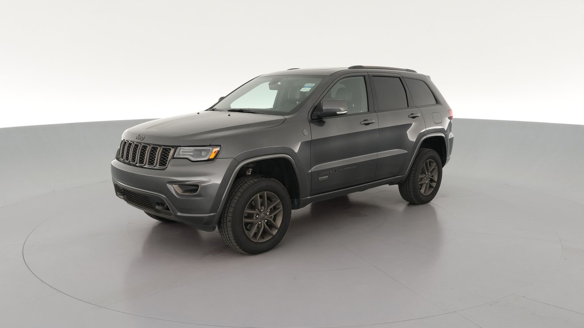 2017 Jeep Grand Cherokee vehicle photo