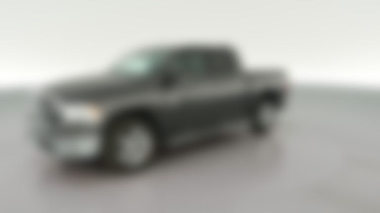 2016 Ram 1500 Crew Cab vehicle photo