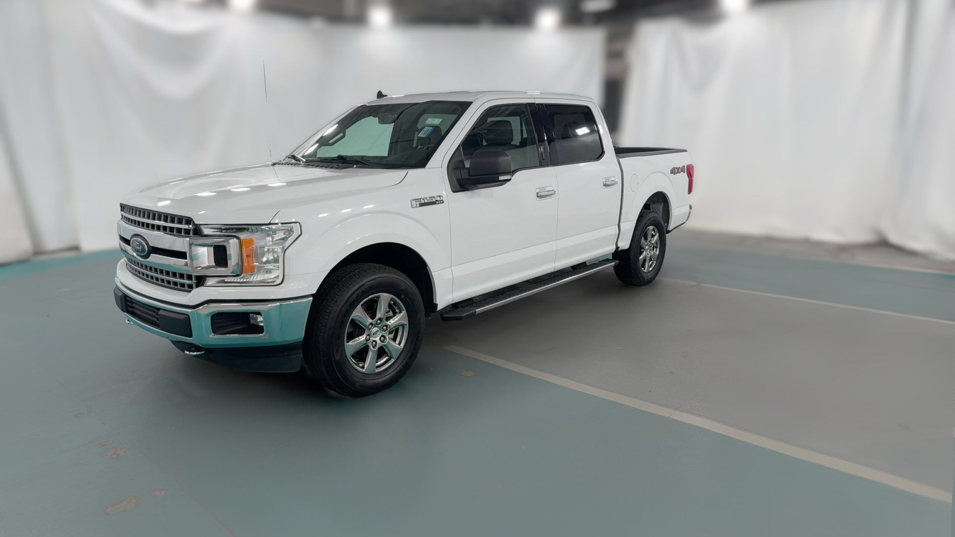 2020 Ford F150 SuperCrew Cab vehicle photo
