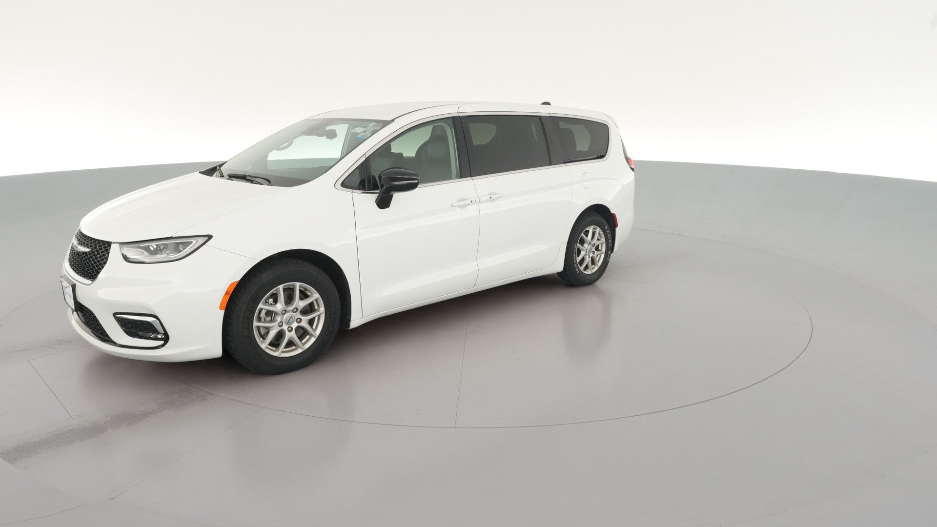 2024 Chrysler Pacifica vehicle photo