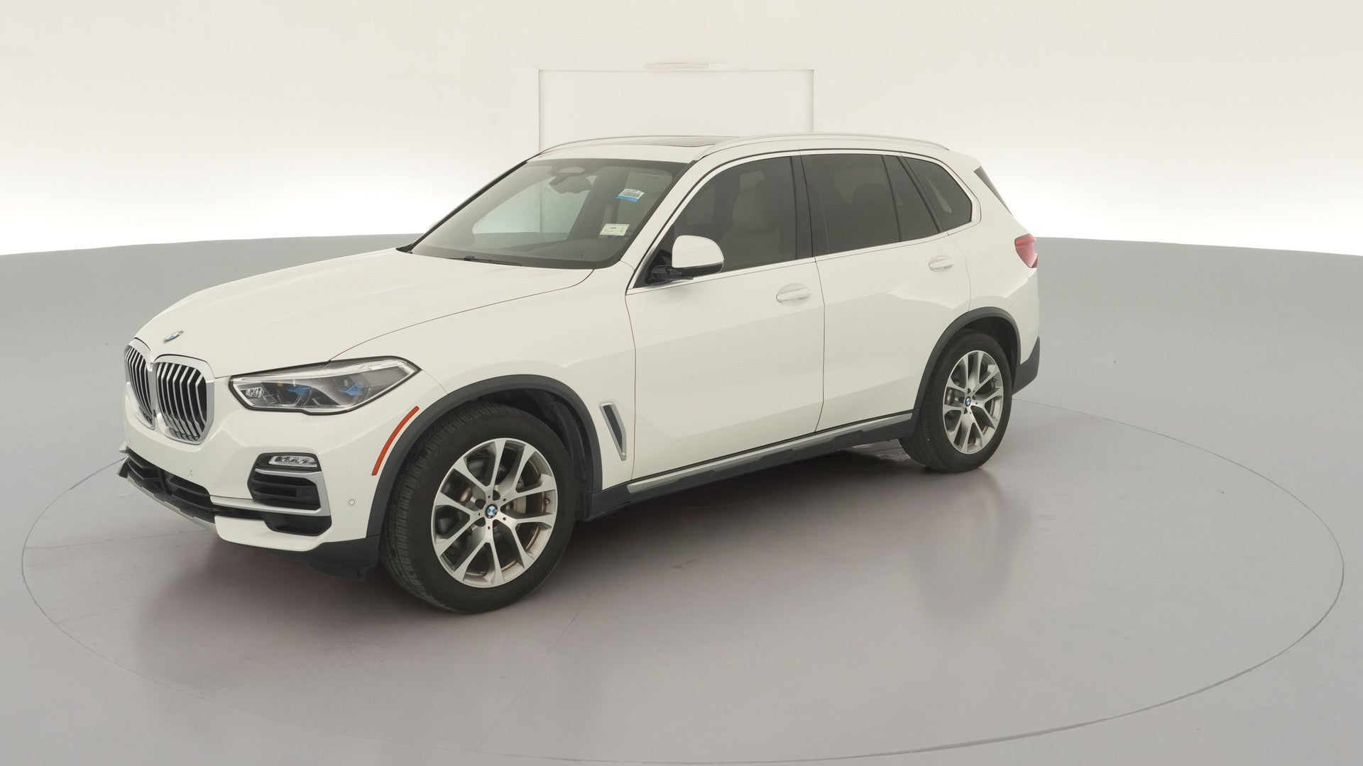 2020 BMW X5 vehicle photo