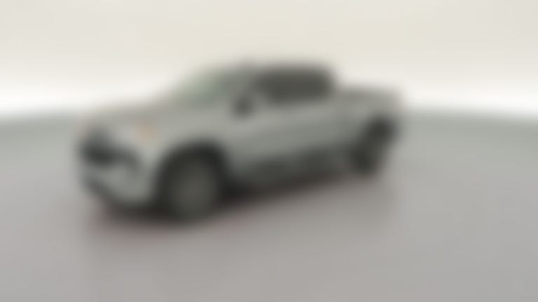 2025 Chevrolet Silverado 1500 Crew Cab vehicle photo