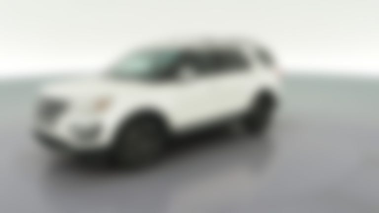 2016 Ford Explorer vehicle photo