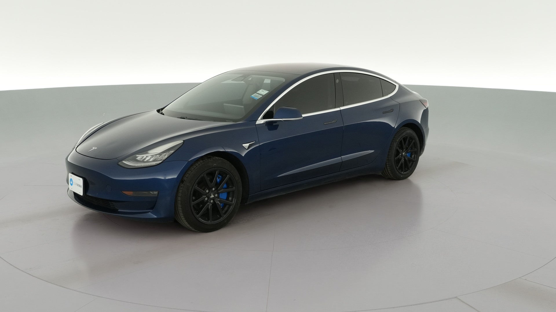 2018 Tesla Model 3 vehicle photo