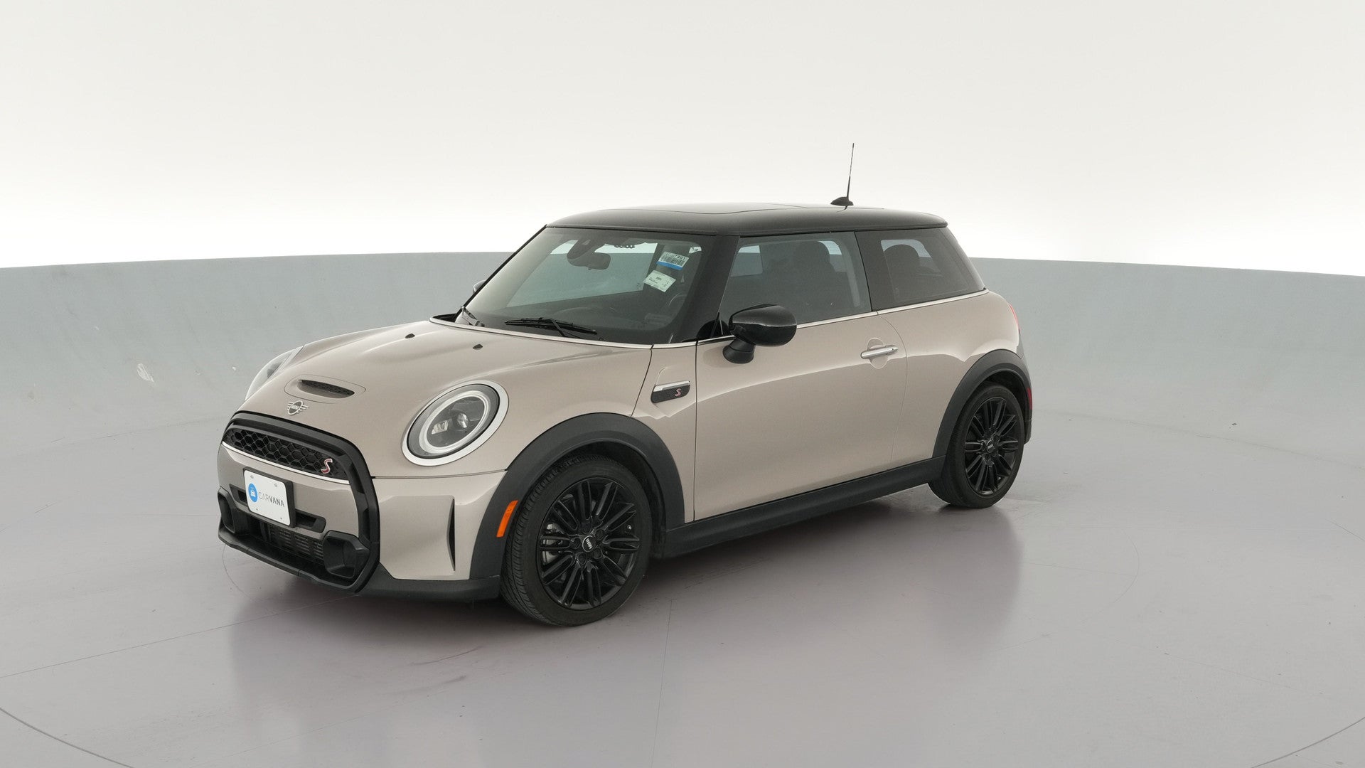 2023 MINI Hardtop 2 Door vehicle photo
