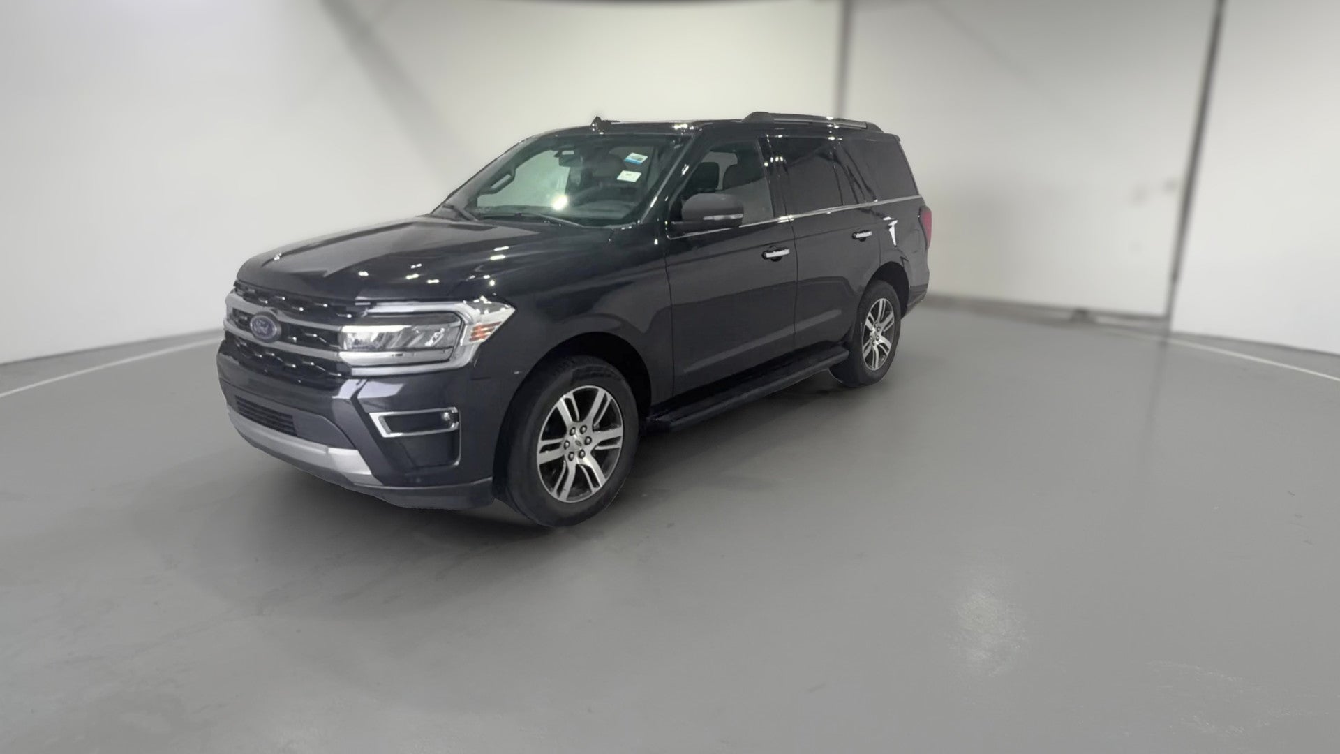 2024 Ford Expedition vehicle photo