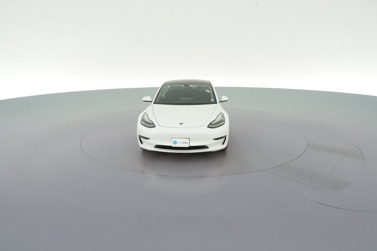 2019 Tesla Model 3 Standard Range Plus in Pearl White — 360° view 1