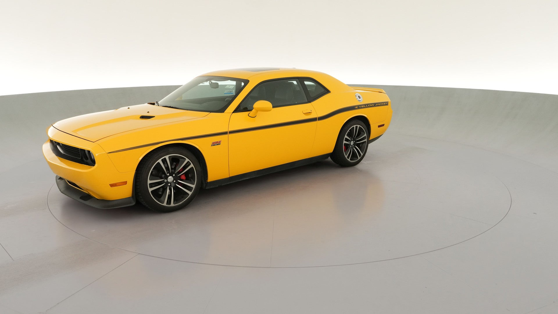2012 Dodge Challenger vehicle photo