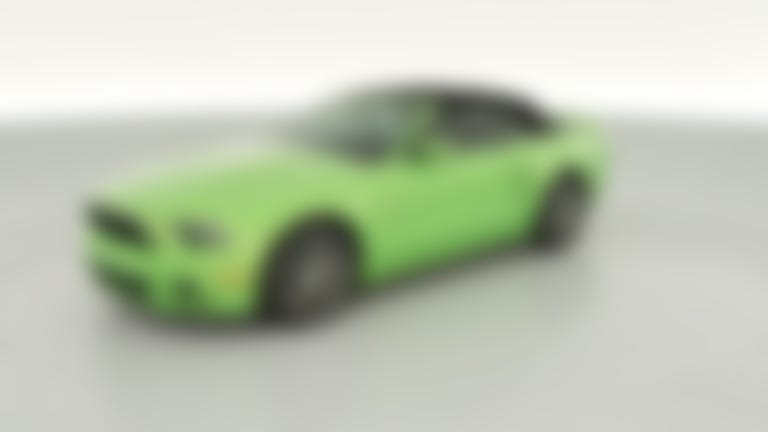 2013 Ford Mustang vehicle photo