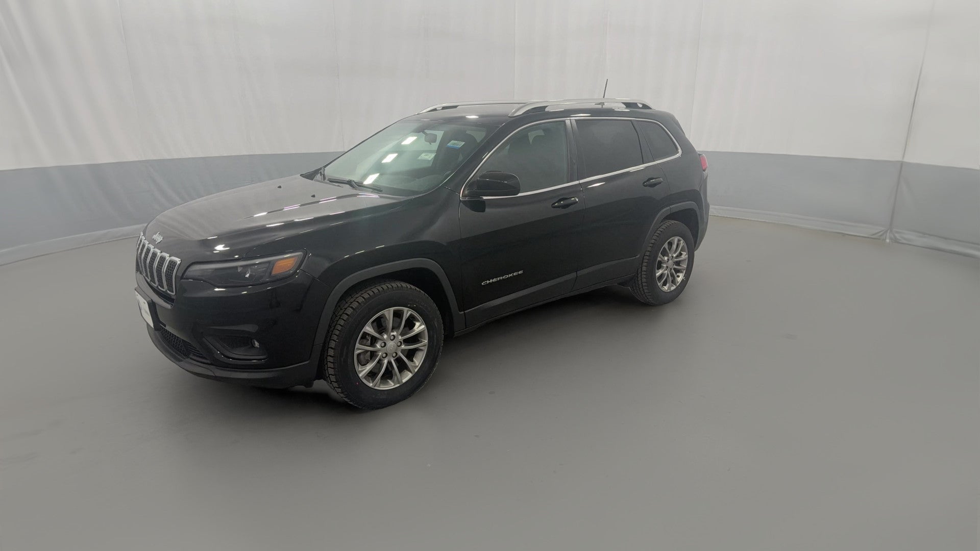 2019 Jeep Cherokee vehicle photo