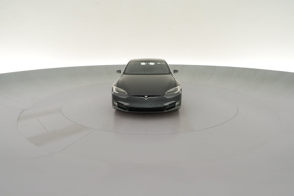 2018 Tesla Model S 100D Ludicrous Performance in Midnight Silver Metallic — 360° view 1