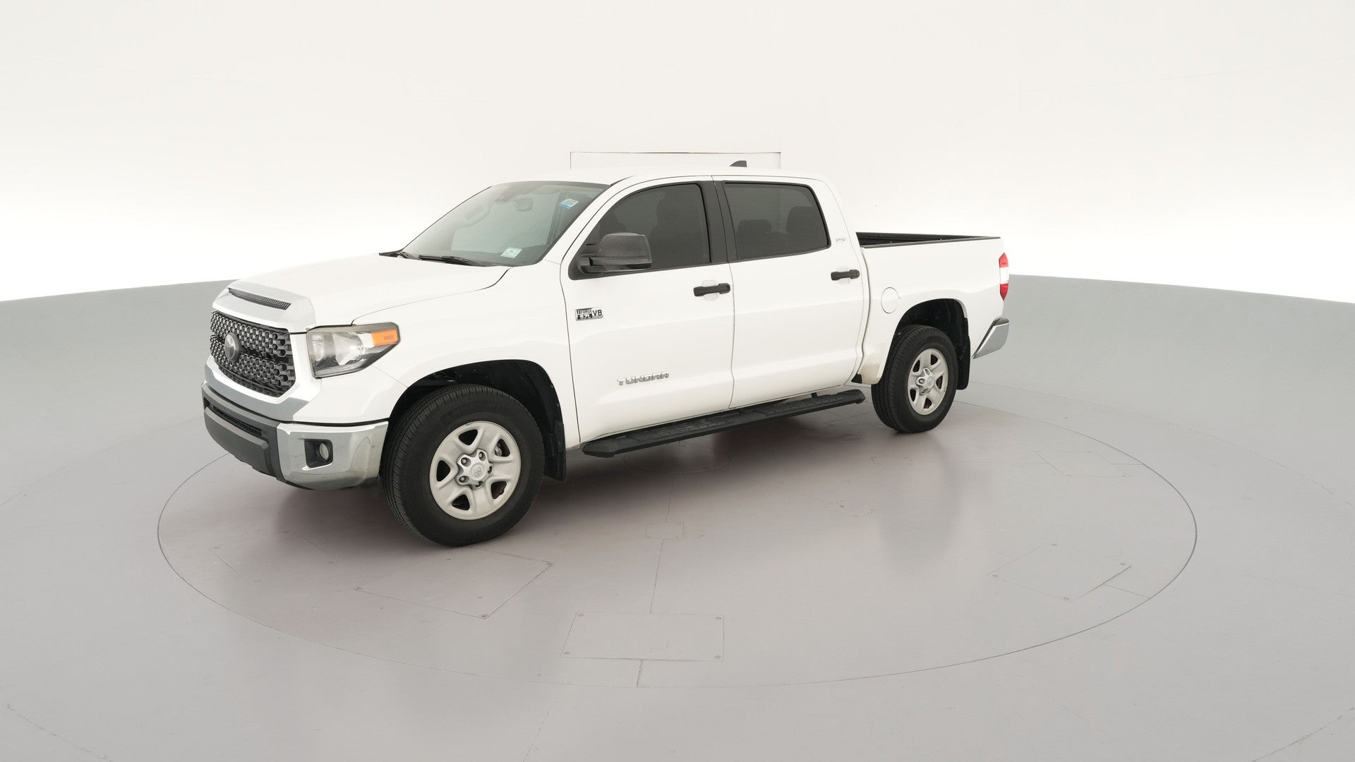 2021 Toyota Tundra CrewMax vehicle photo