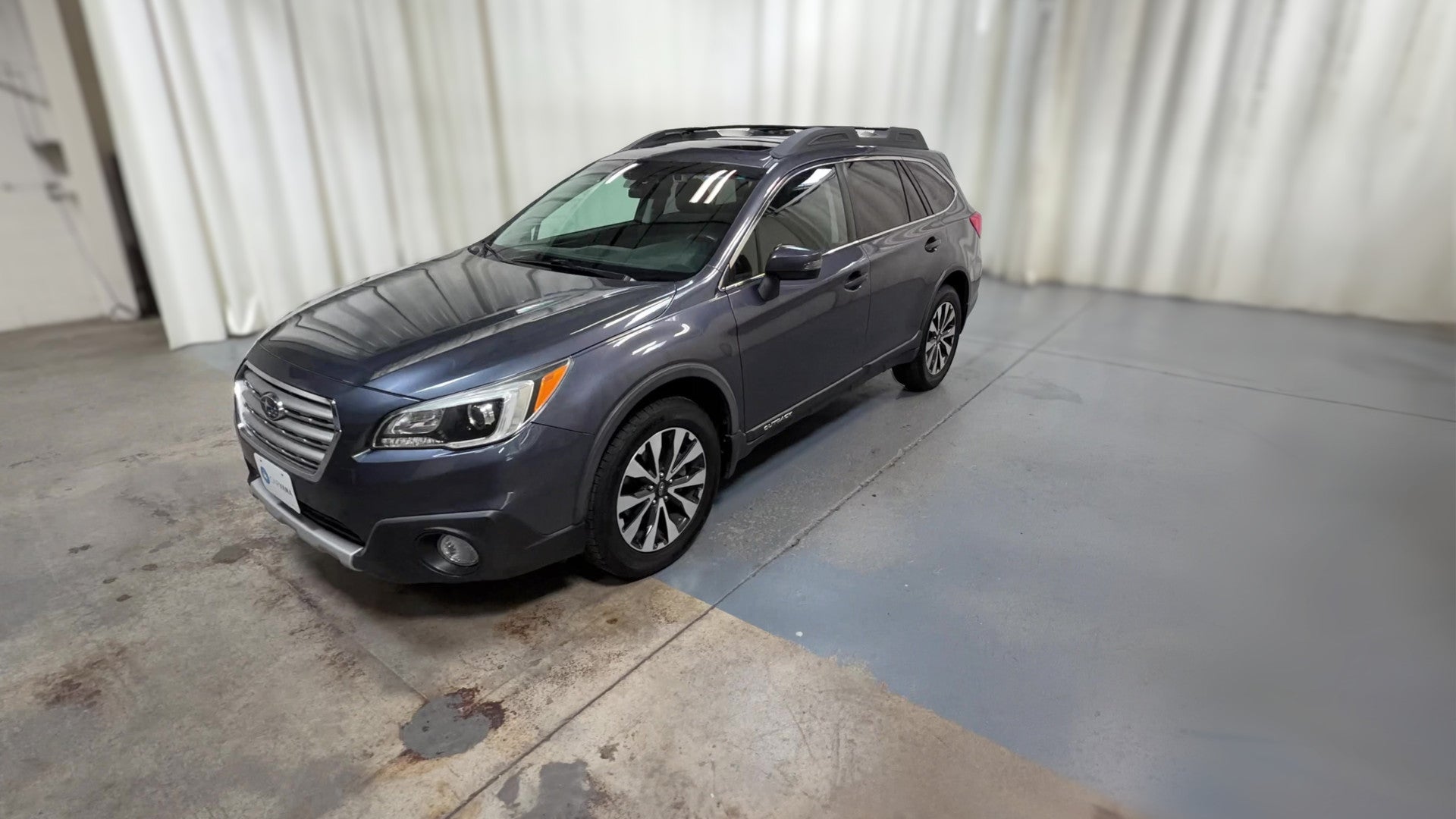 2017 Subaru Outback vehicle photo