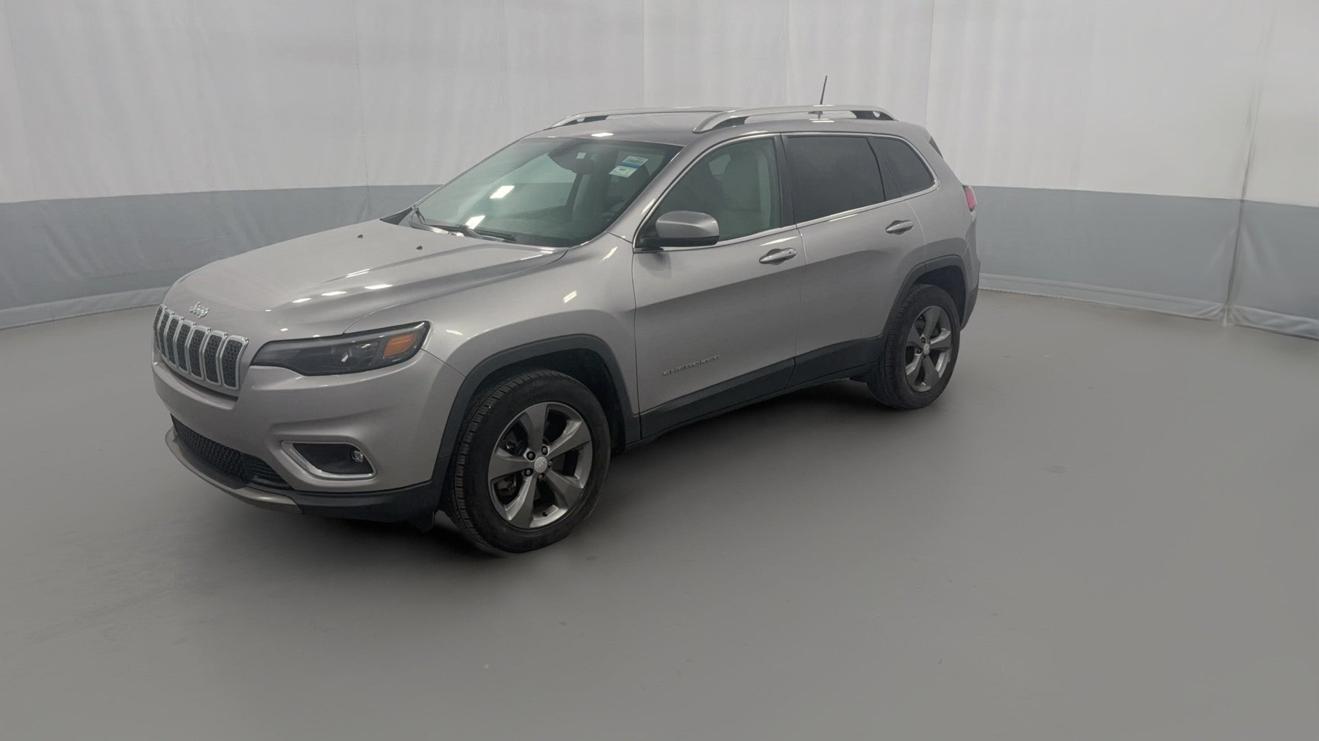 2019 Jeep Cherokee vehicle photo