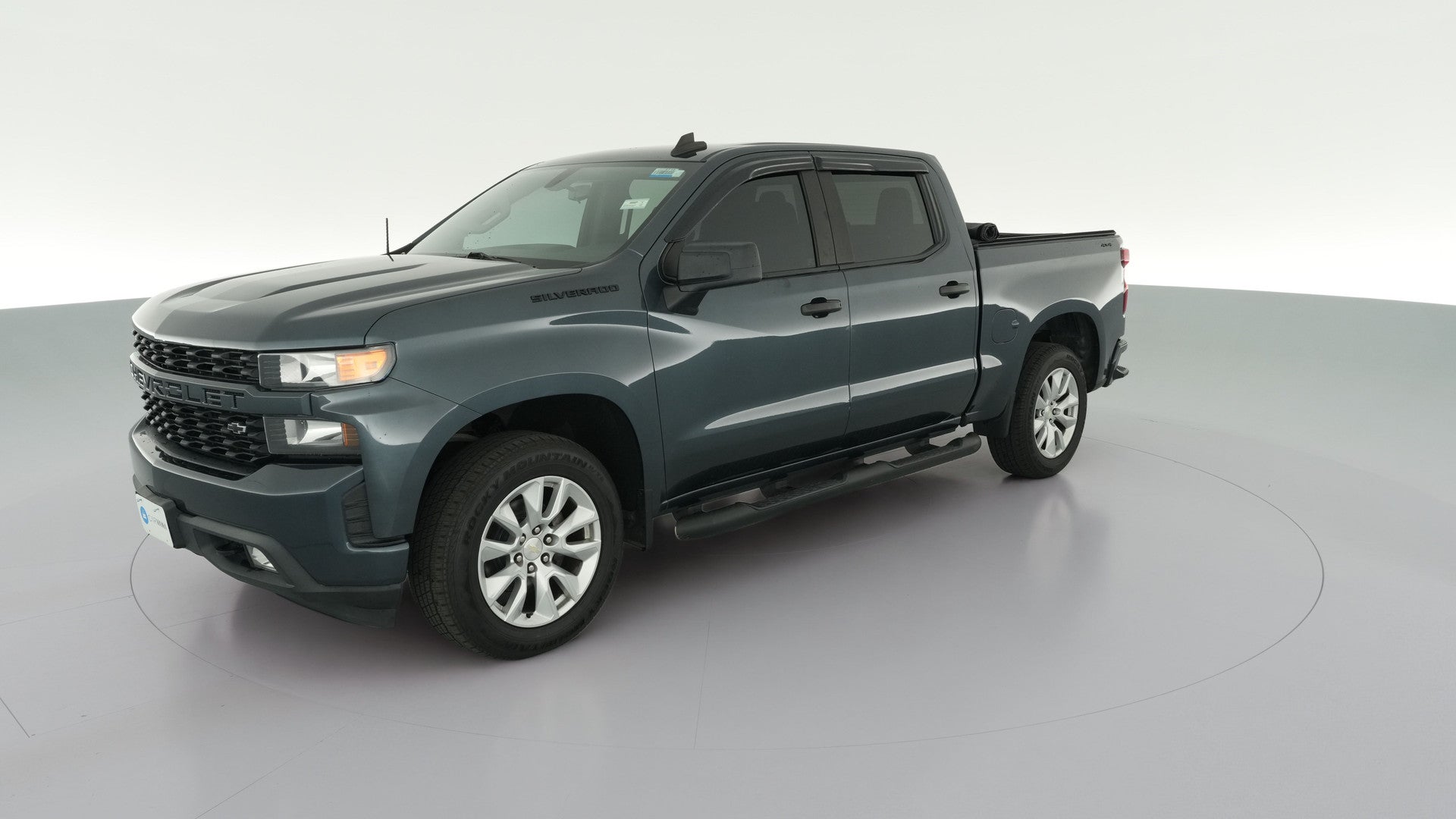 2020 Chevrolet Silverado 1500 Crew Cab vehicle photo