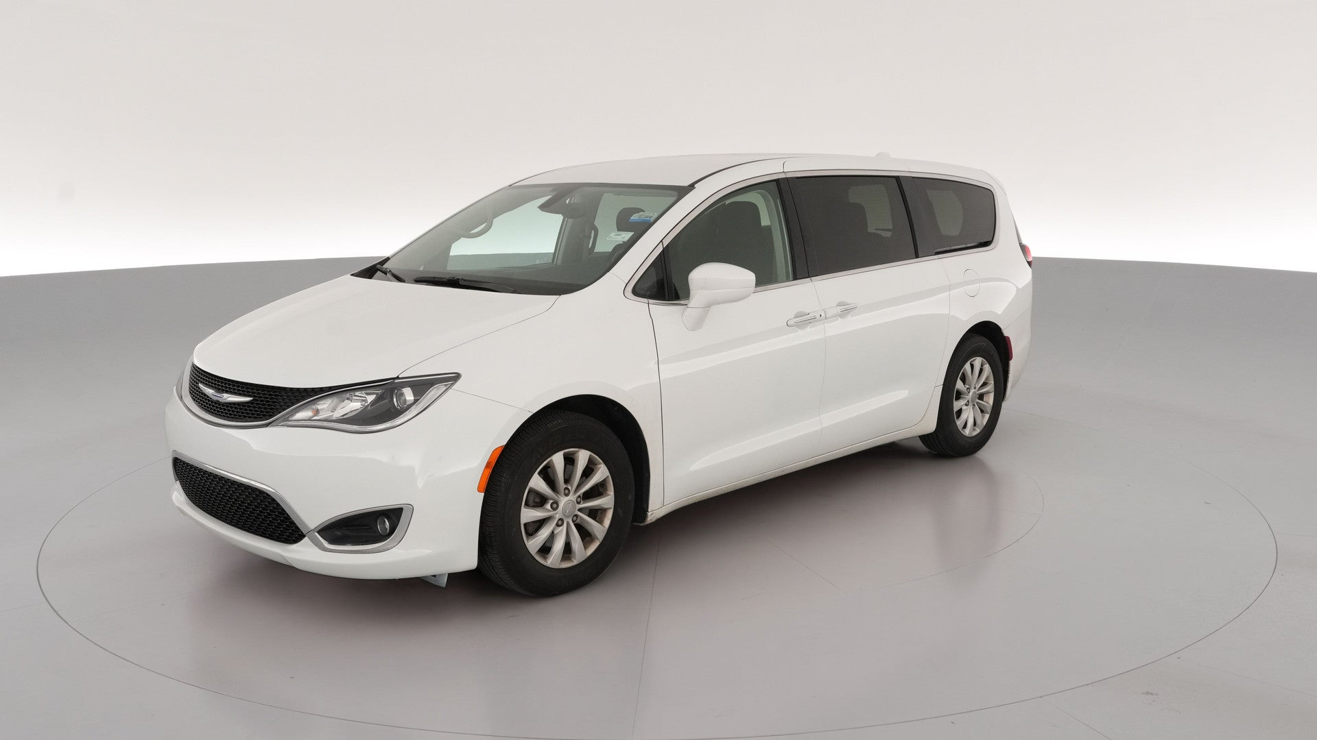 2019 Chrysler Pacifica vehicle photo