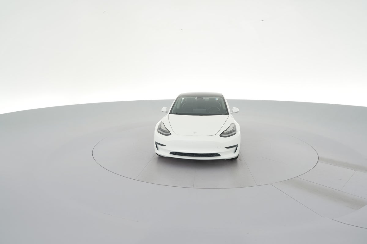 2020 Tesla Model 3 Standard Range in Pearl White — 360° view 1