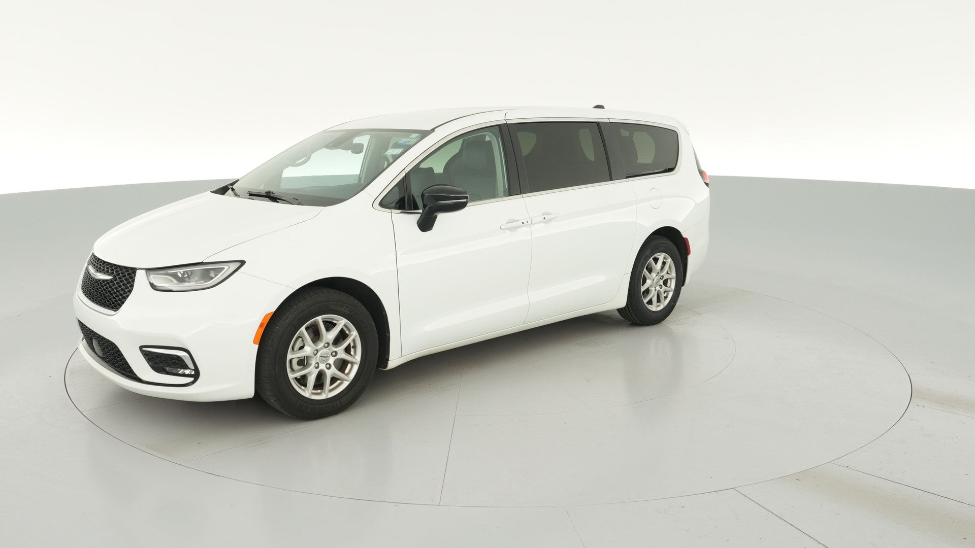 2024 Chrysler Pacifica vehicle photo
