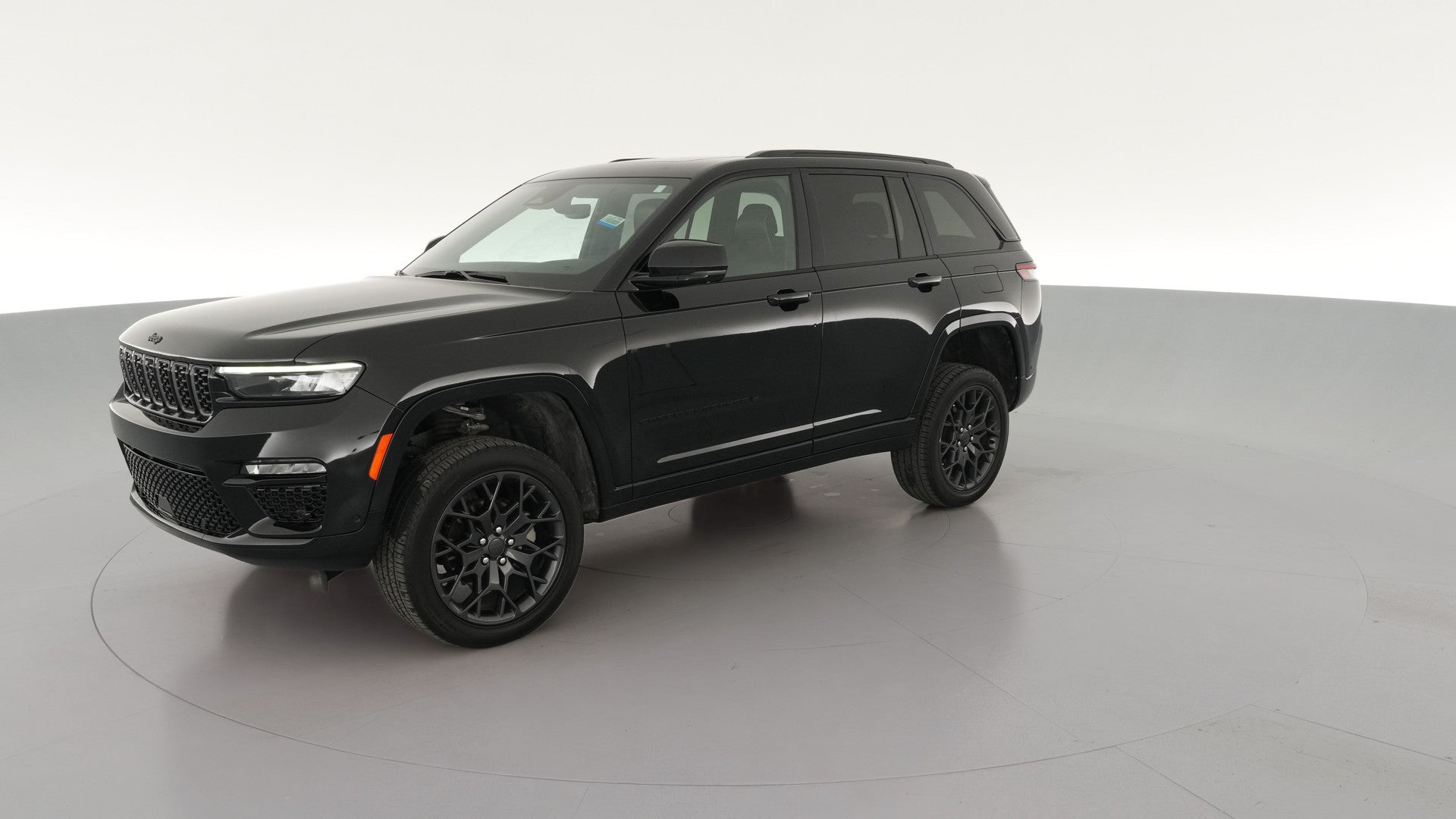 2025 Jeep Grand Cherokee vehicle photo