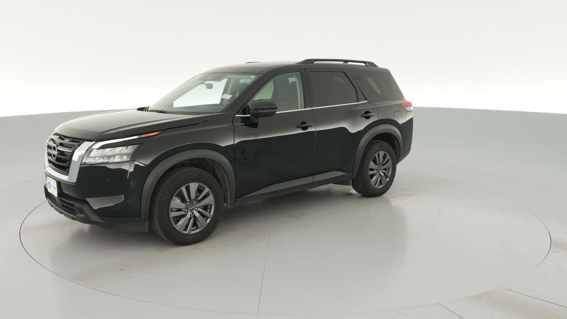 2025 Nissan Pathfinder vehicle photo