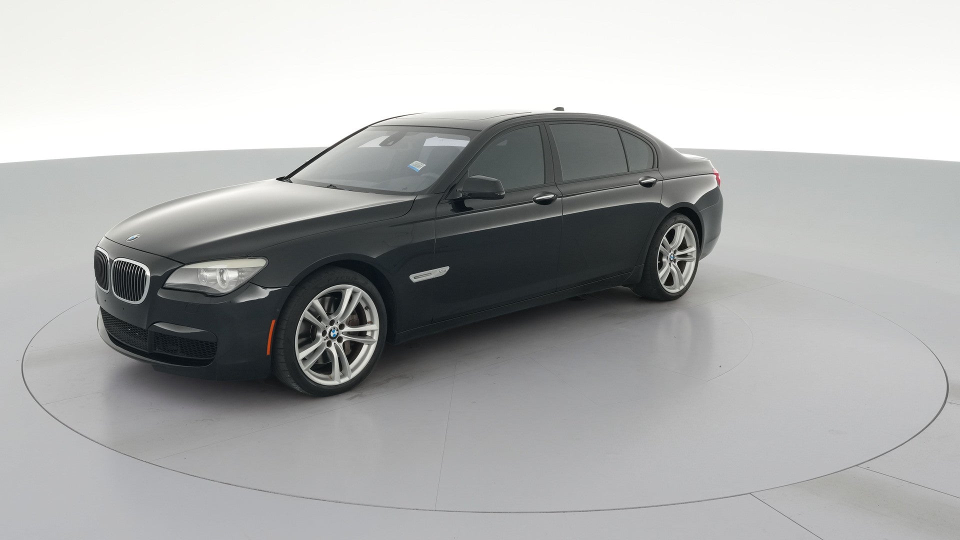 2011 BMW 7 Series vehicle photo