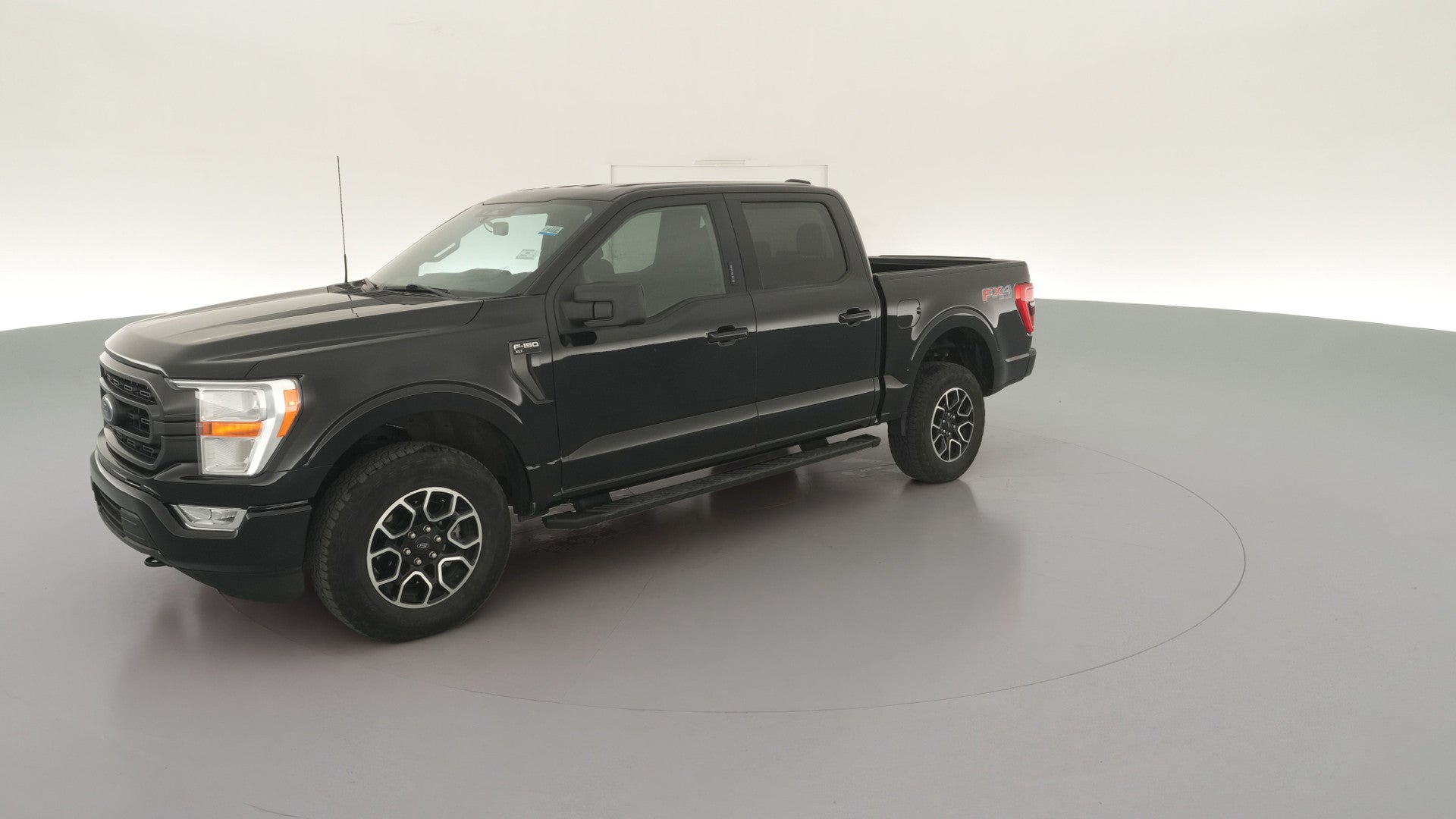2022 Ford F150 SuperCrew Cab vehicle photo