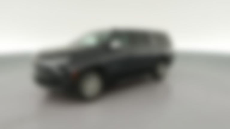 2025 Chevrolet Suburban vehicle photo